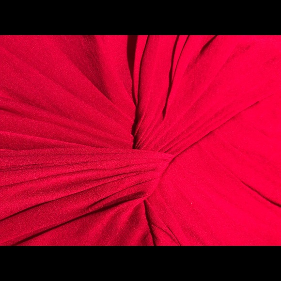 Women’s BADGLEY MISCHKA Red Gown {Size 6} - Picture 4 of 4